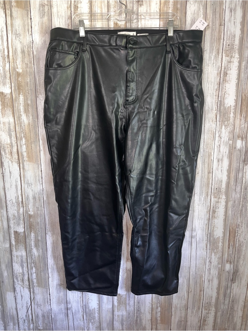 Abercrombie NWT Curve Love Ankle Straight Ultra High Rise Vegan Leather Pants 35